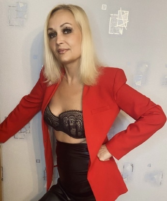😘 Живу в Москве, где наша встреча будет полна страсти и наслаждения. 💋 У меня широкий спектр услуг, готовых удовлетворить твои самые сокровенные желания. 🌟 От классического секса до ролевых игр - мы сможем попробовать все, что пожелаешь. 💦 У меня есть множество положительных отзывов, которые подтверждают мою профессиональность. 🌹 Ты сможешь увидеть мои фото, чтобы убедиться в моей красоте и сексуальности. 📸 Не упусти возможность окунуться в мир наслаждения со мной! Пиши, и наши встречи будут незабываемыми. 🔥💫 Агриппина